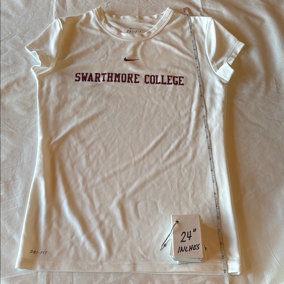 New - Nike Dri-Fit SWARTHMORE Short Sleeve Tee - NWOT - Picture 9 of 10
